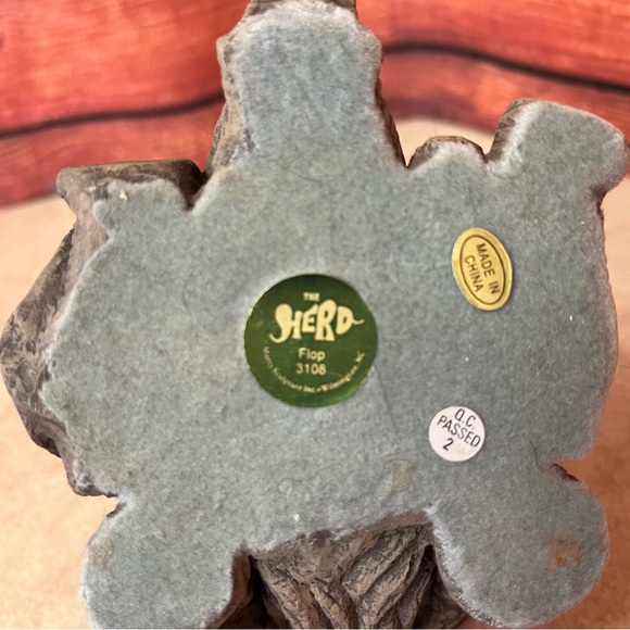 The Herd Martha Carey Elephant Sculpture Figurine Statue "Flop" #3108 - Picture 6 of 8